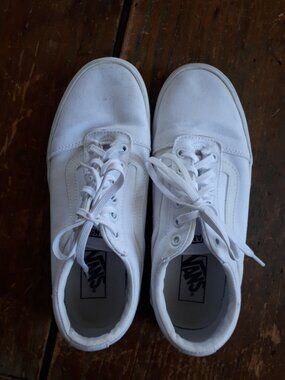 Vans size 9 women's